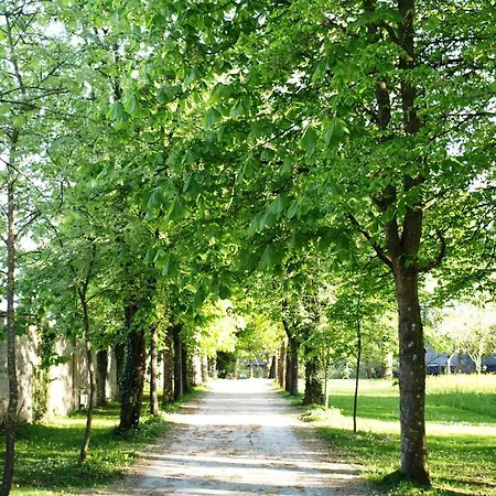 Otel Schloss Puchberg Wels