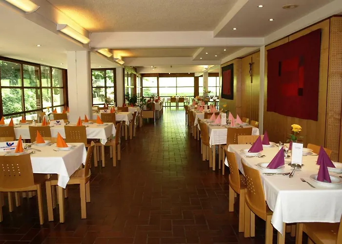 Hotel Schloss Puchberg *